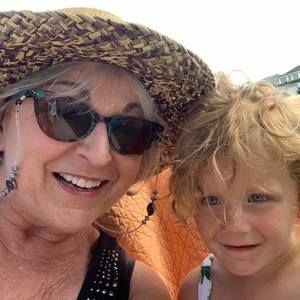 Meet your Posher, Sheryl